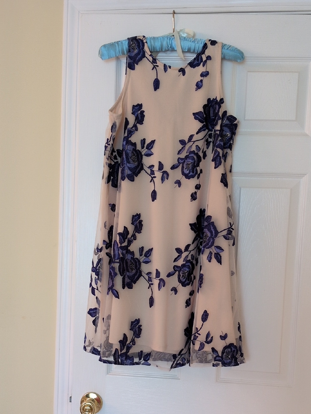 Sleeveless Floral Embroidered Dress - Cream with Navy Flowers